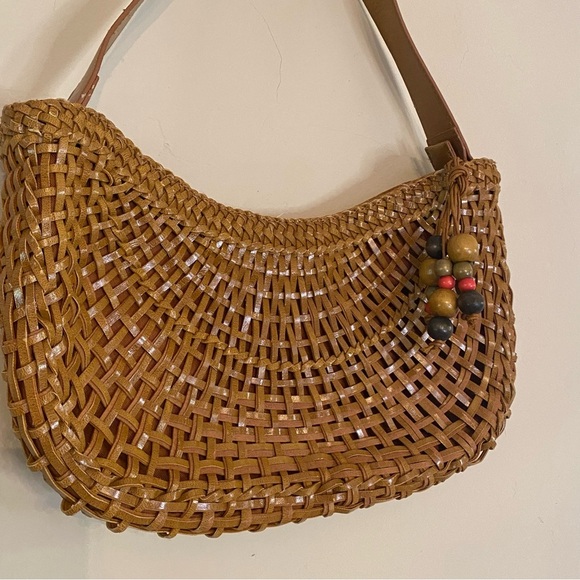 Coldwater creek woven brown shoulder bag great condition! - Picture 2 of 5